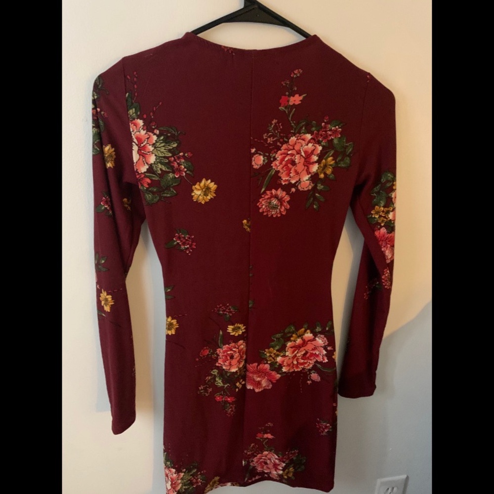 Dress - Picture 2 of 3